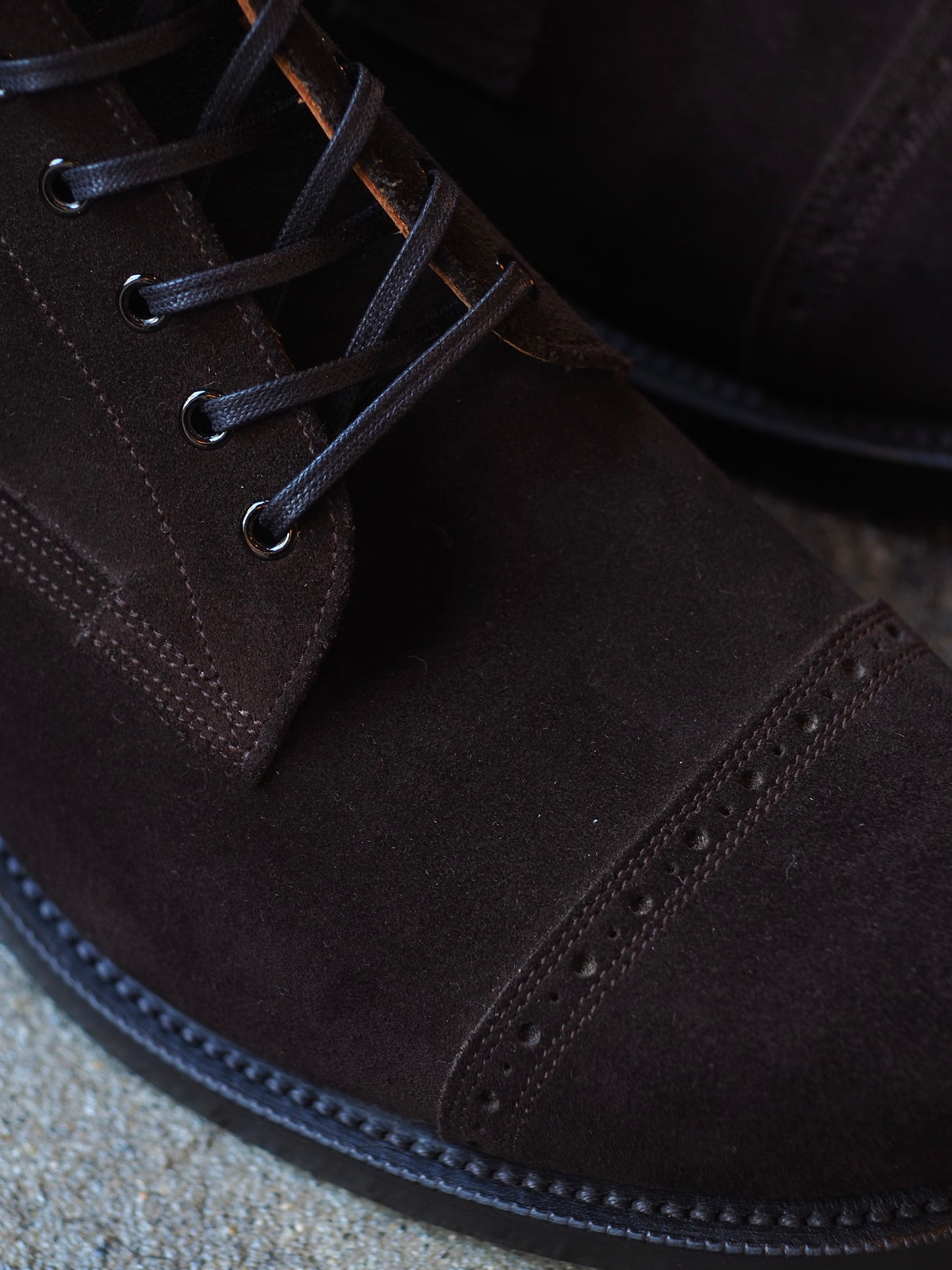 LOWELL (Suede)