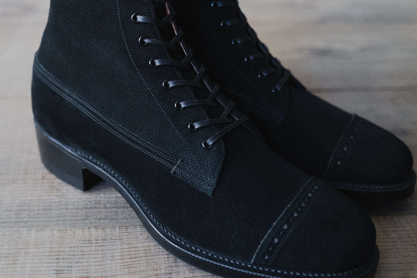 LOWELL (Suede)