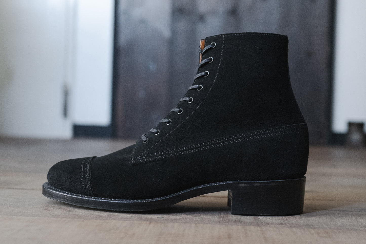 LOWELL (Suede)