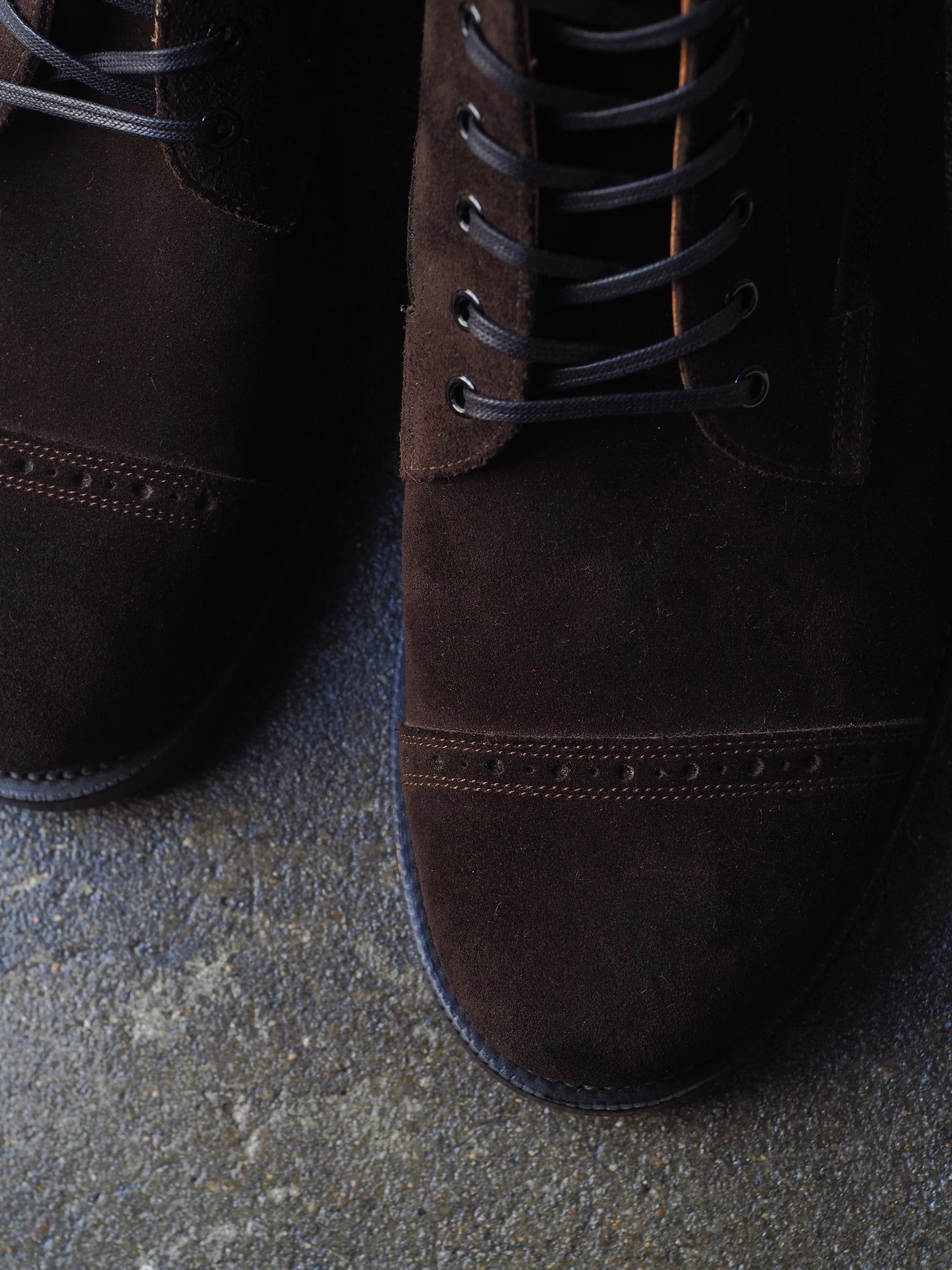 LOWELL (Suede)